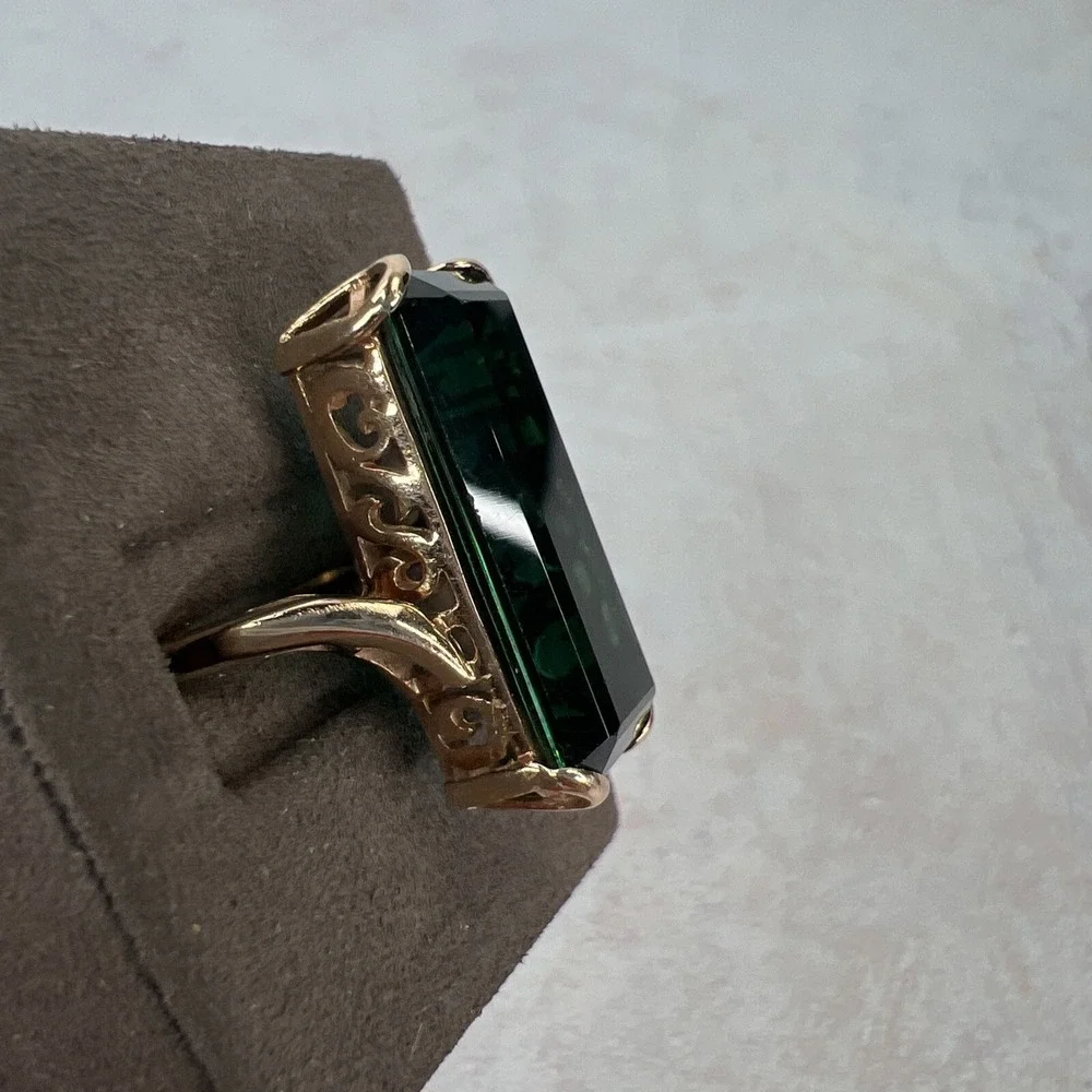 13.5ct Emerald Cut Green Tourmaline Ring 14K Yellow Gold Large‎ Estate Cocktail